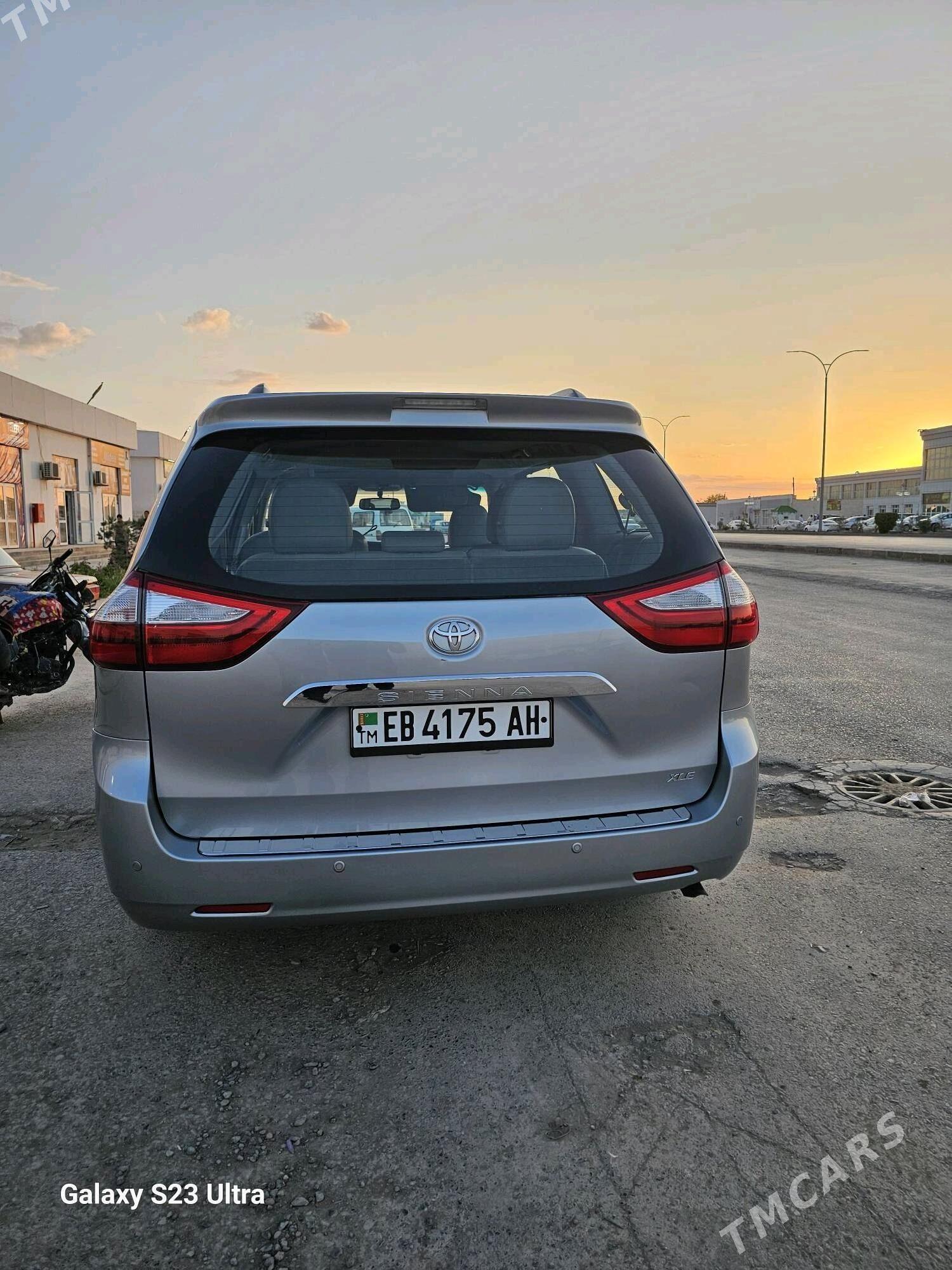 Toyota Sienna 2015 - 330 000 TMT - Tejen - img 3