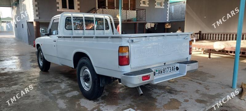 Toyota Hilux 2014 - 140 000 TMT - Aşgabat - img 4