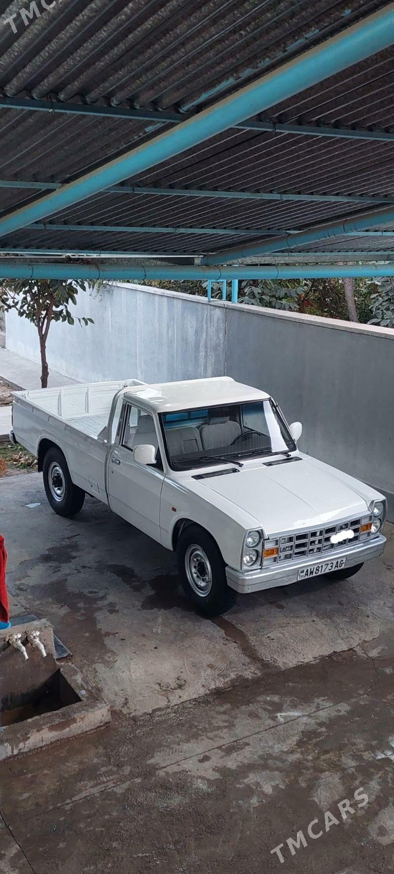 Toyota Hilux 2014 - 140 000 TMT - Aşgabat - img 1