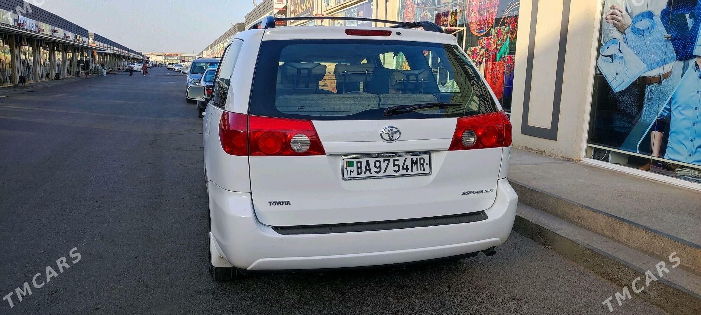 Toyota Sienna 2008 - 235 000 TMT - Мары - img 2