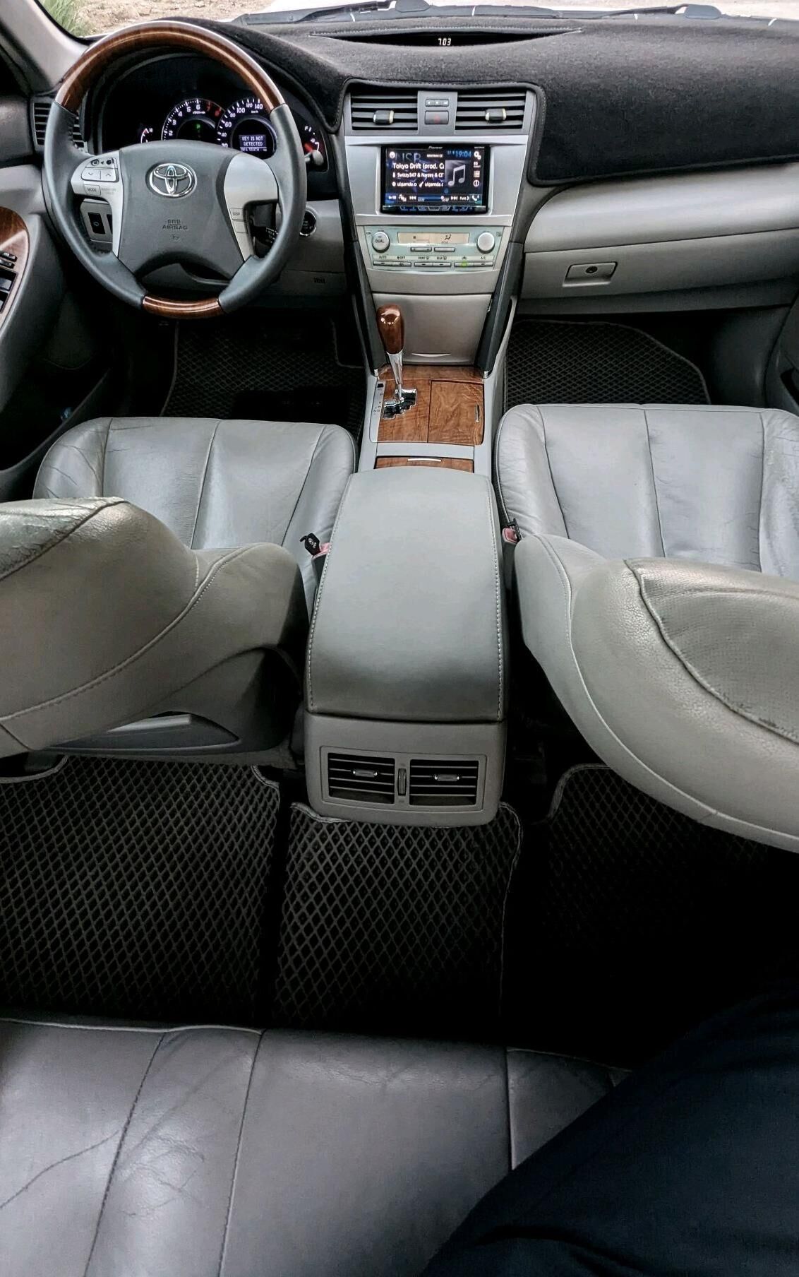 Toyota Aurion 2011 - 280 000 TMT - Мары - img 9