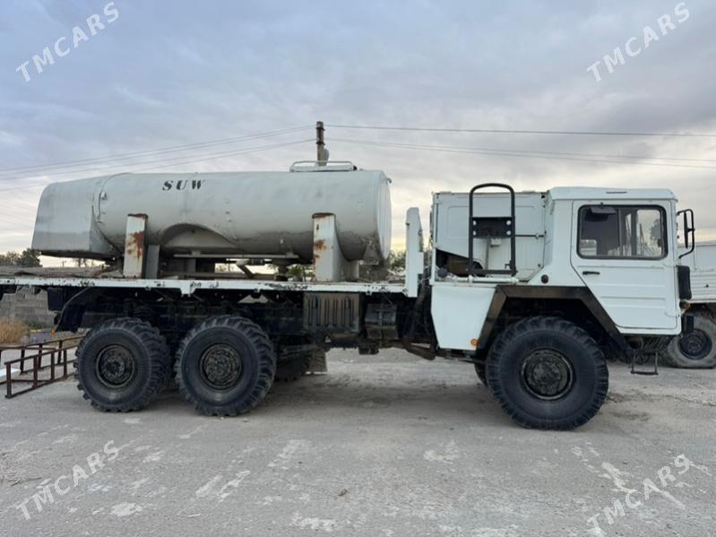 Man TGE 2001 - 324 000 TMT - Бузмеин - img 4