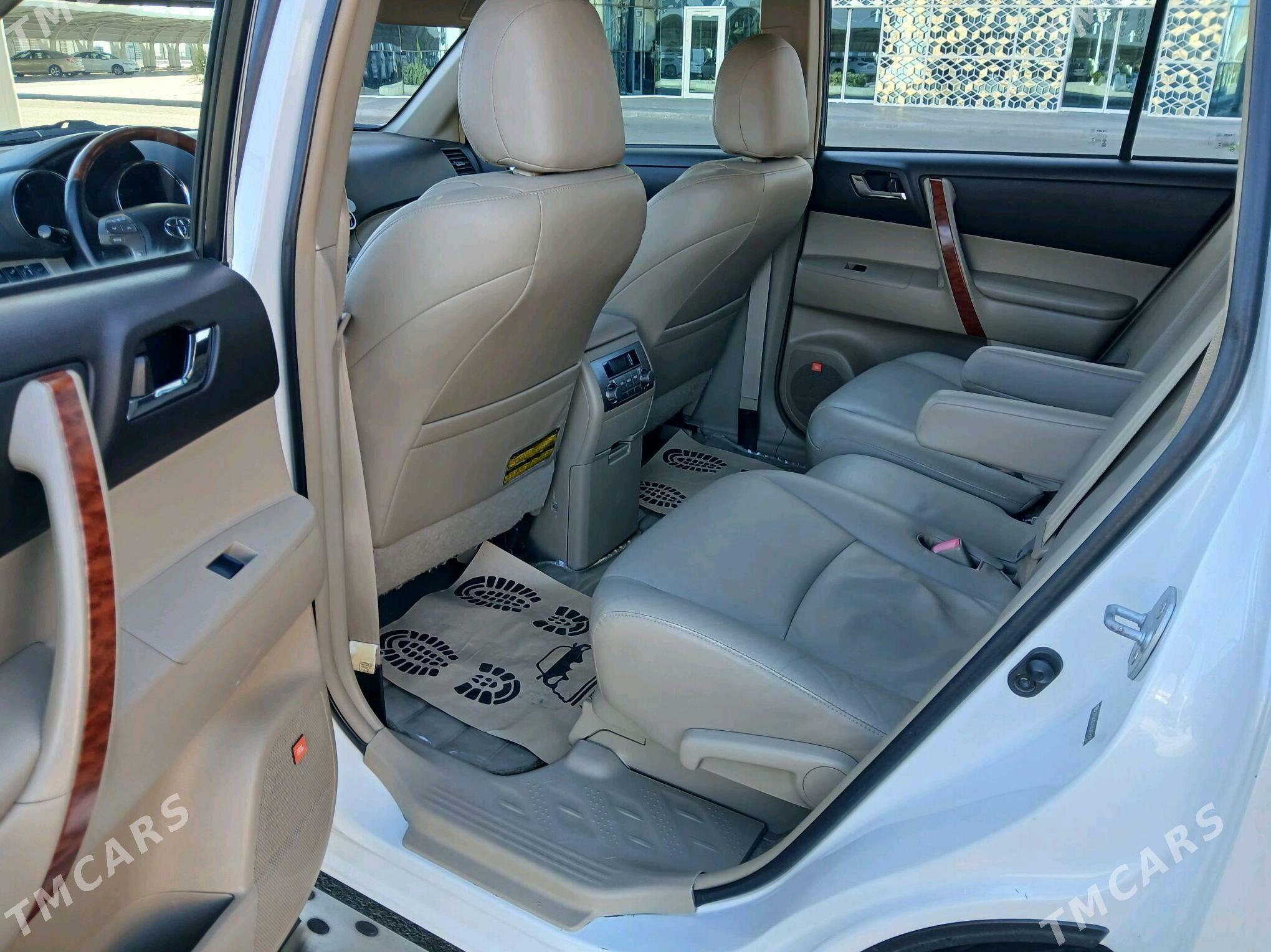 Toyota Highlander 2010 - 335 000 TMT - Türkmenbaşy - img 7