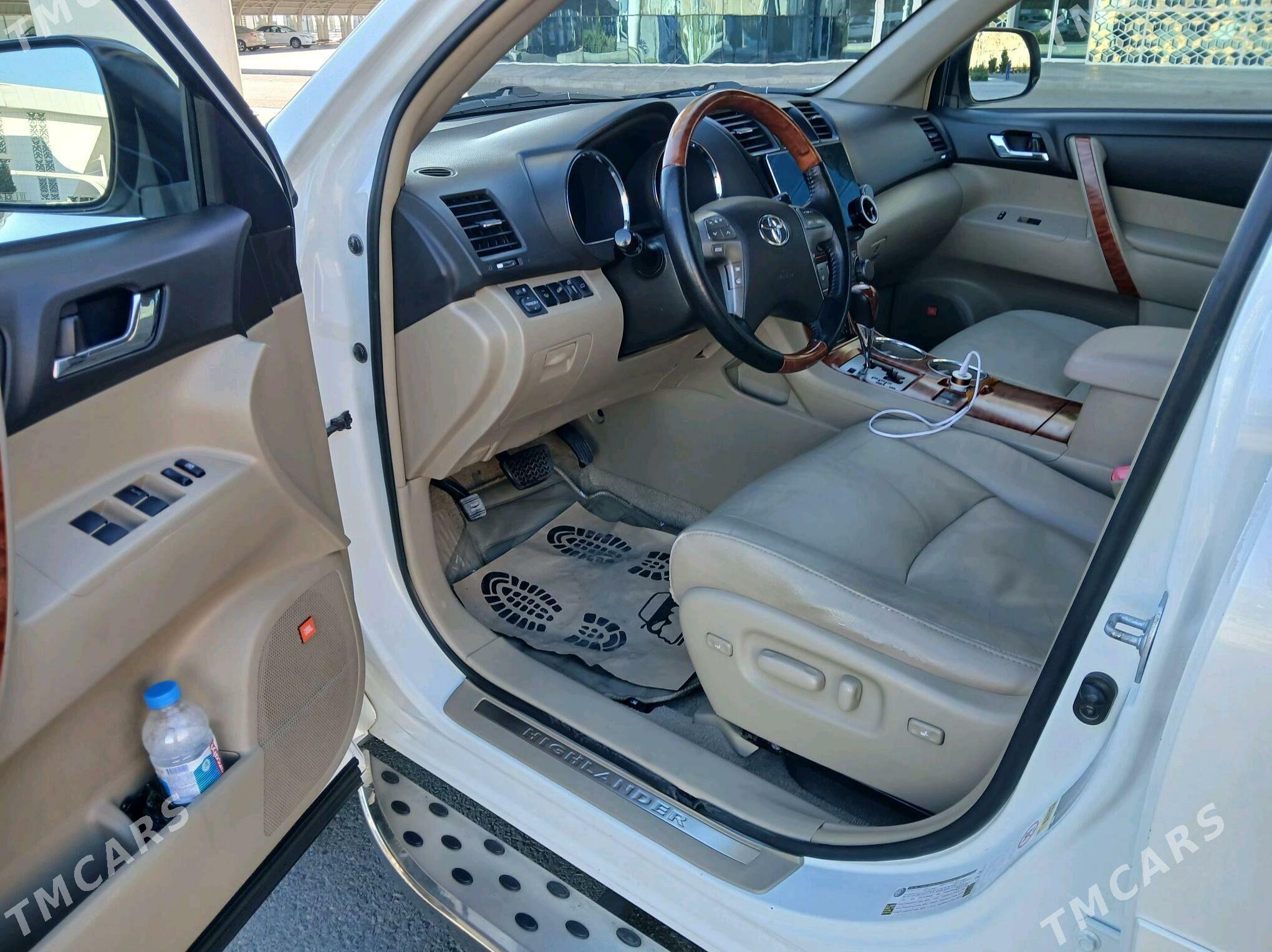 Toyota Highlander 2010 - 335 000 TMT - Türkmenbaşy - img 8