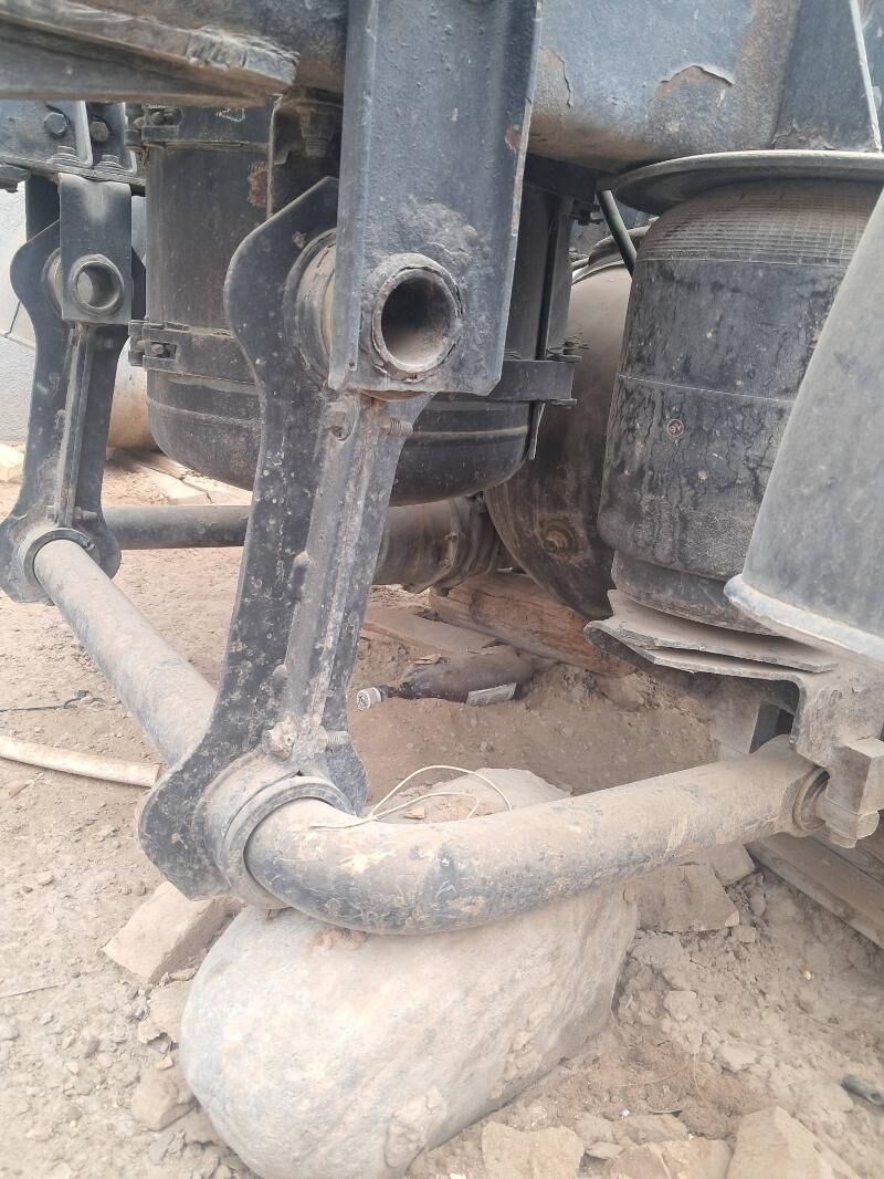 Volvo mosdy 40 000 TMT - Saýat - img 3