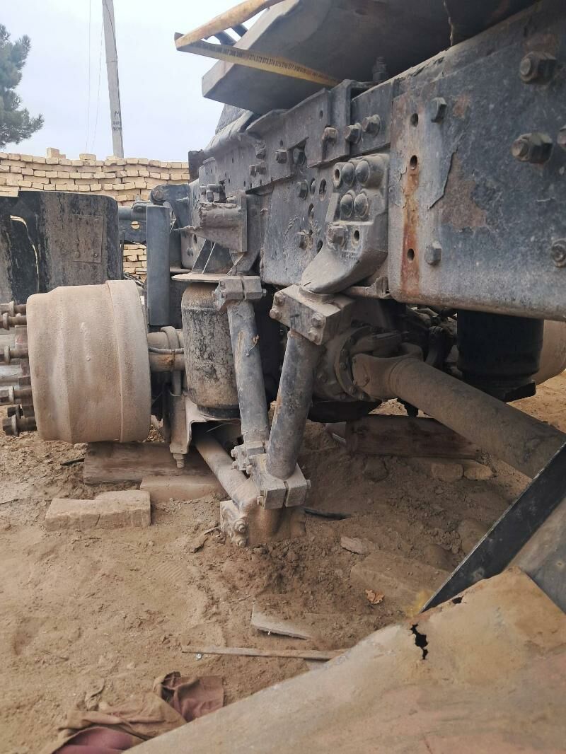 Volvo mosdy 40 000 TMT - Saýat - img 4