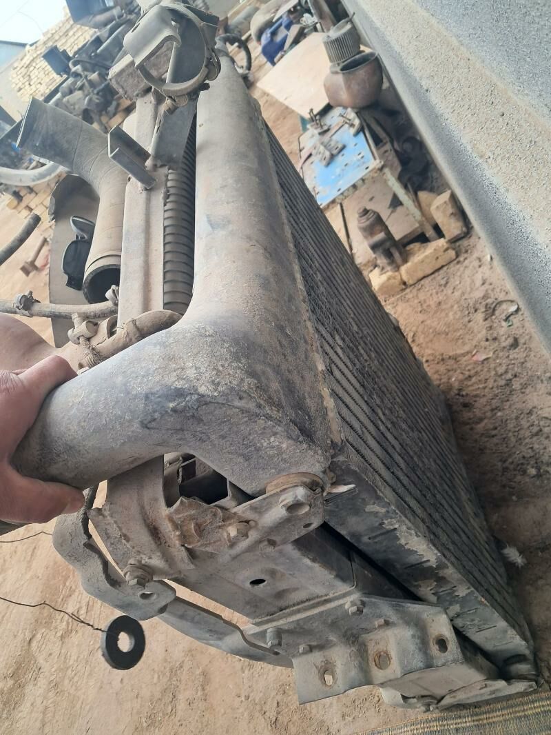 volvo redÿatyr f 10 2 000 TMT - Саят - img 3