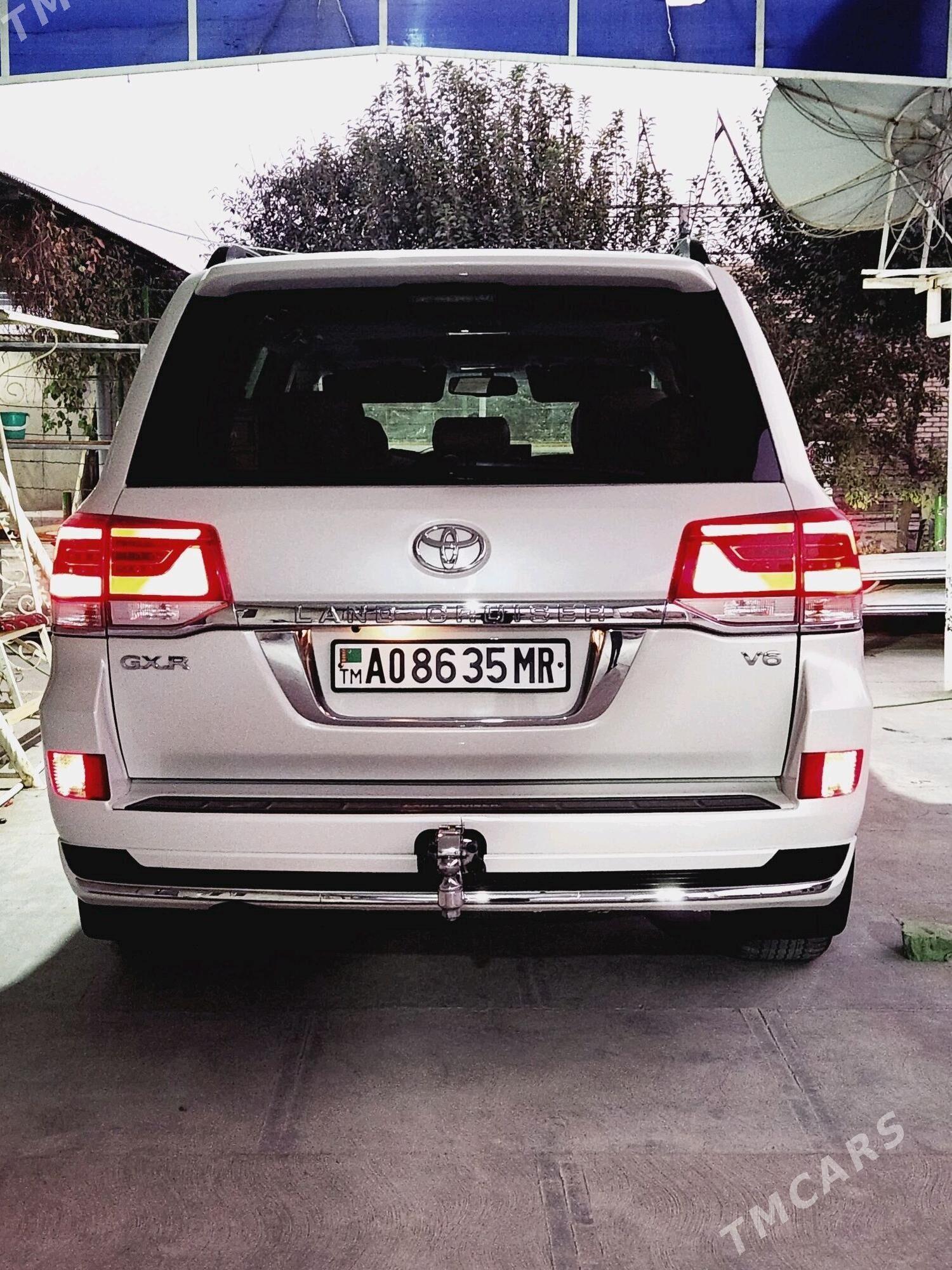 Toyota Land Cruiser 2010 - 1 000 000 TMT - Байрамали - img 4