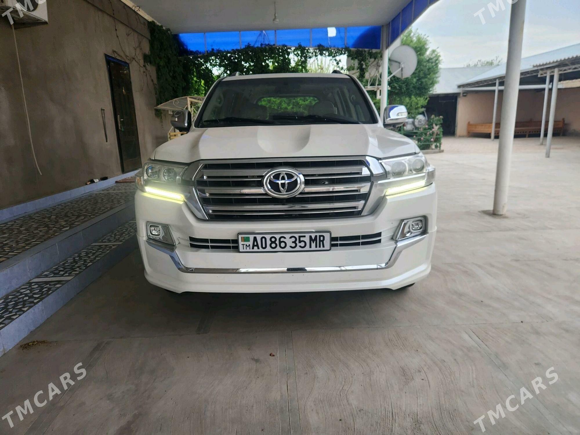 Toyota Land Cruiser 2010 - 1 000 000 TMT - Байрамали - img 2