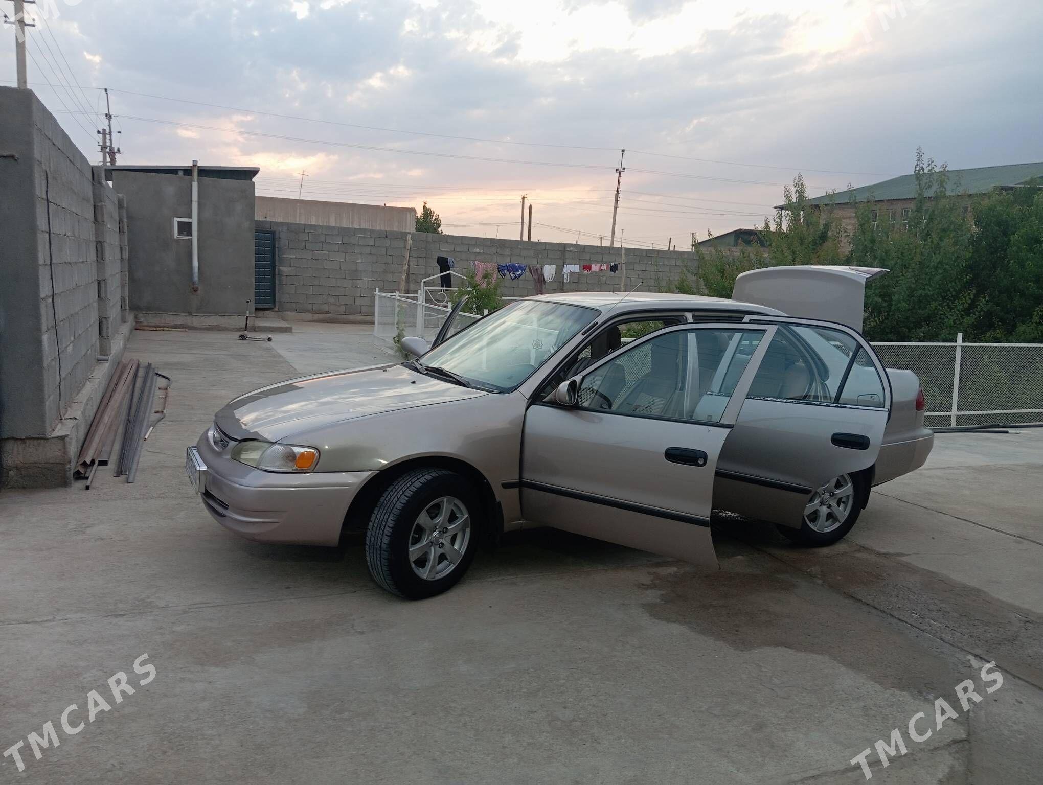 Toyota Corolla 1999 - 97 000 TMT - Köneürgenç - img 5