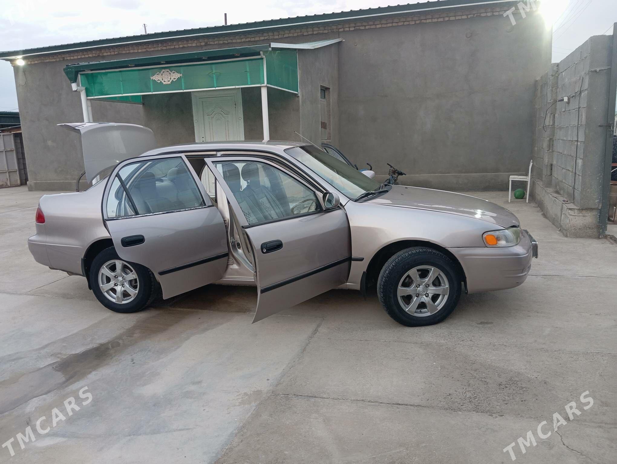 Toyota Corolla 1999 - 97 000 TMT - Köneürgenç - img 7