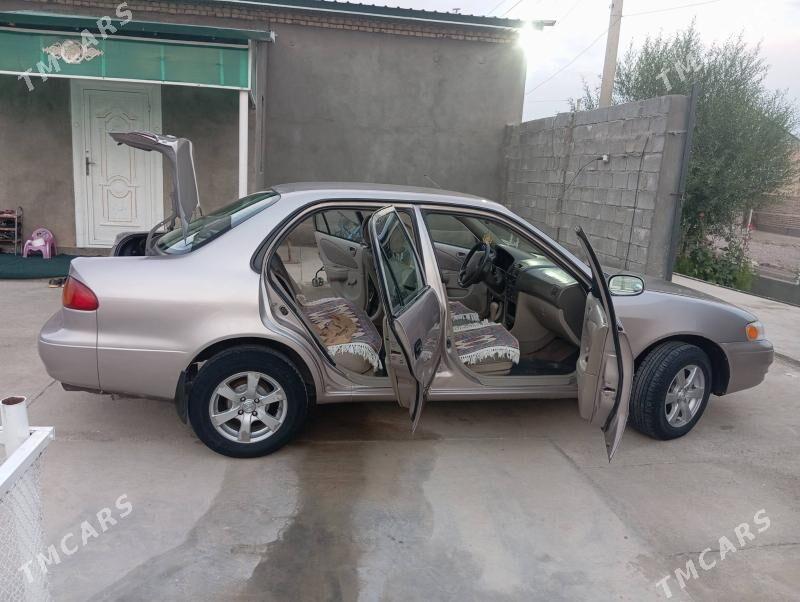 Toyota Corolla 1999 - 97 000 TMT - Köneürgenç - img 4