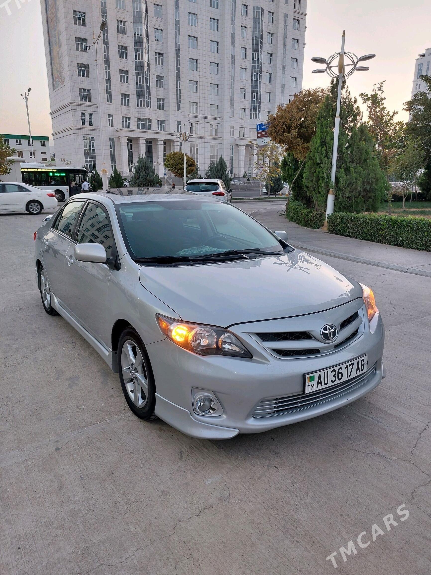 Toyota Corolla 2013 - 225 000 TMT - Aşgabat - img 3