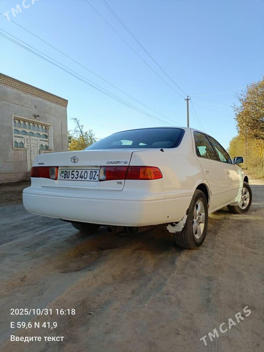 Toyota Camry 2001 - 160 000 TMT - Gurbansoltan Eje - img 3