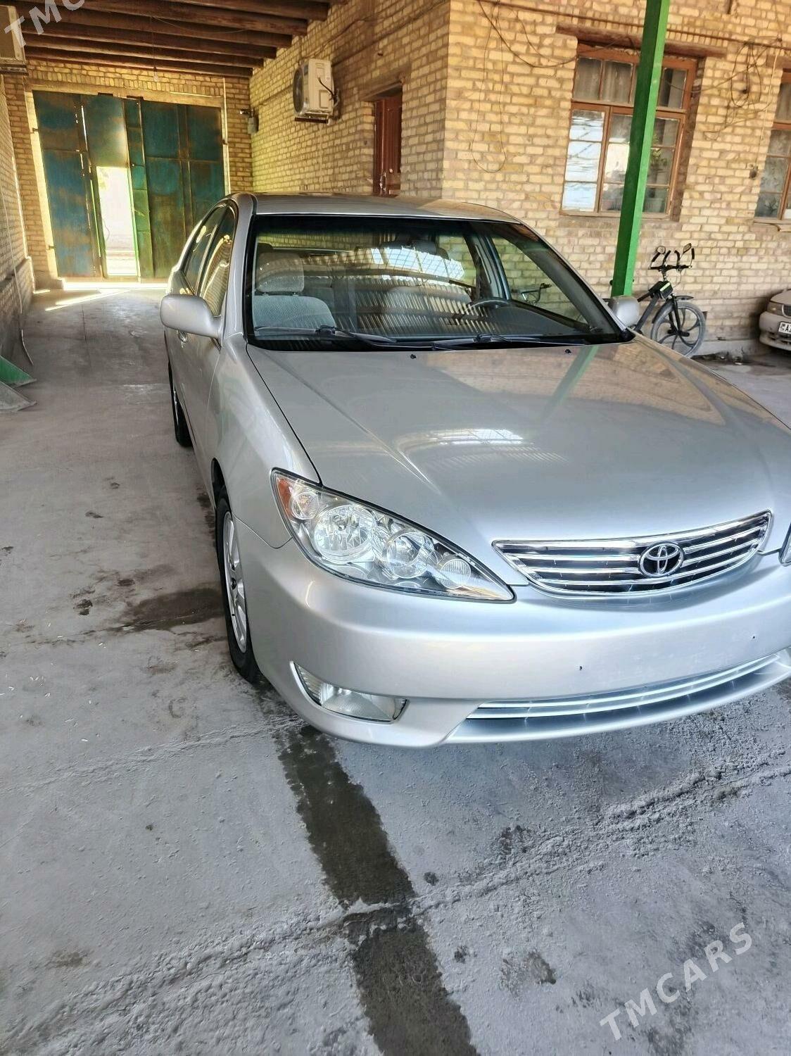 Toyota Camry 2003 - 167 000 TMT - Dänew - img 2