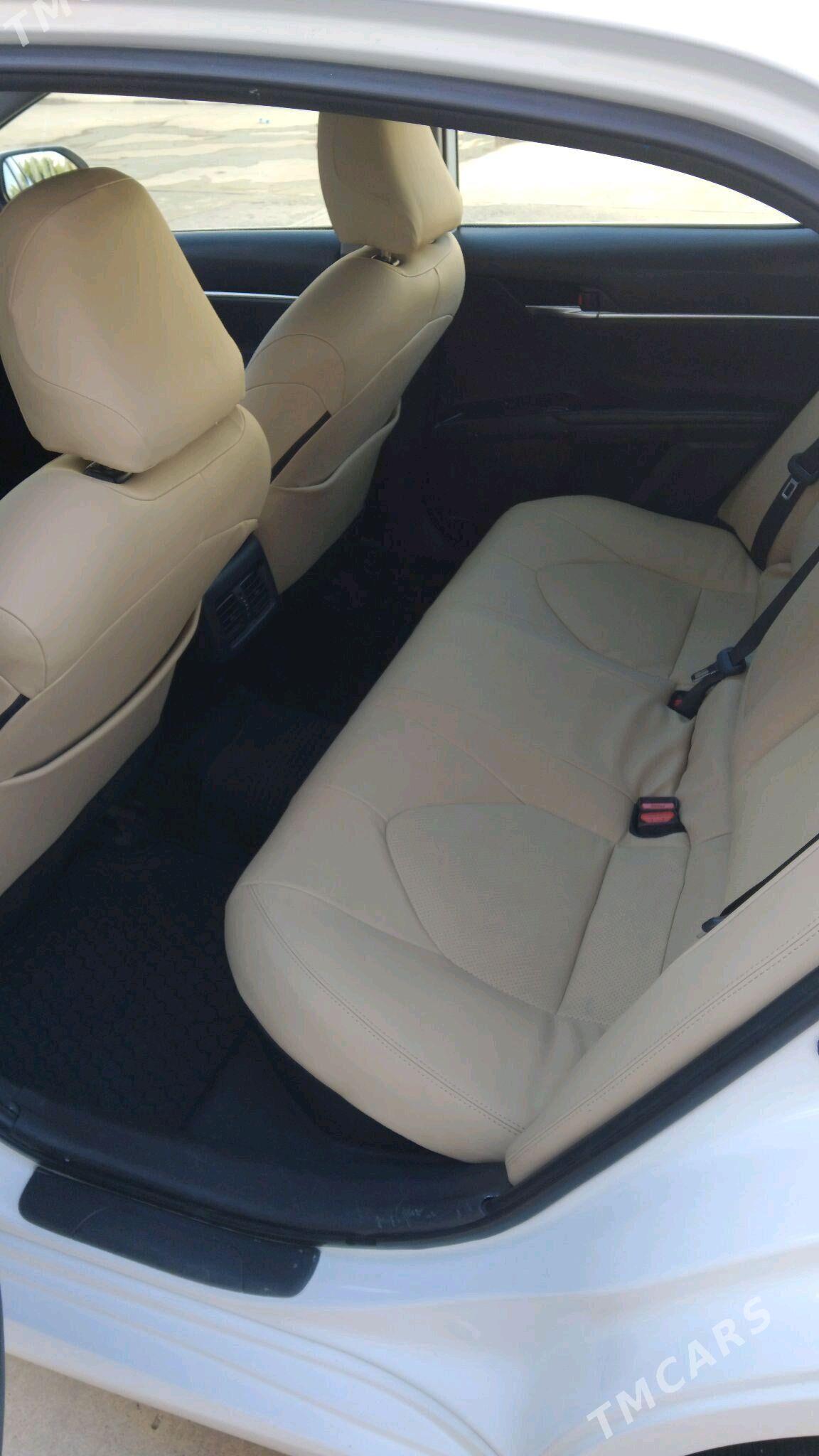 Toyota Camry 2021 - 300 000 TMT - Aşgabat - img 2