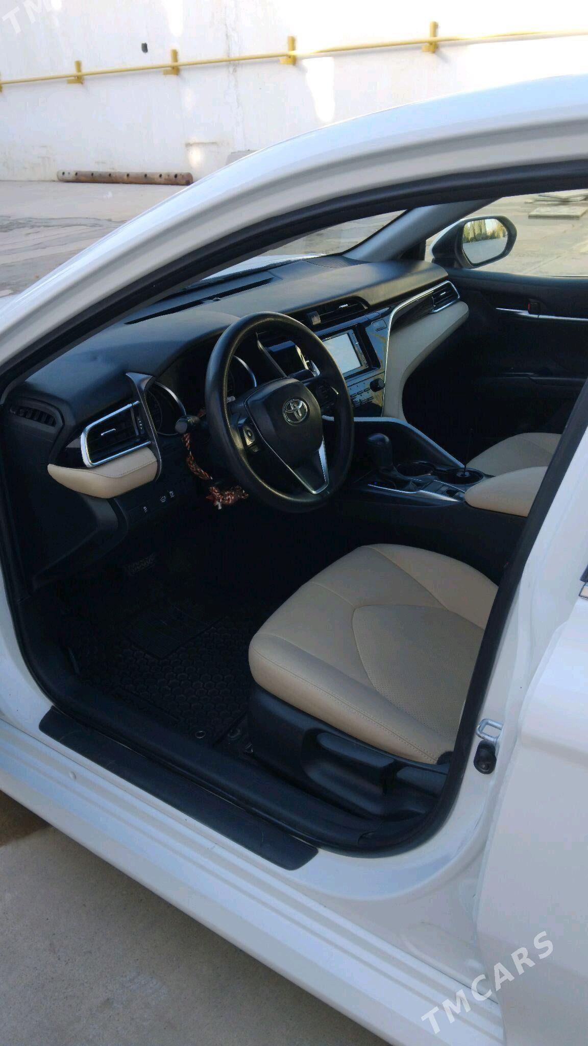 Toyota Camry 2021 - 300 000 TMT - Aşgabat - img 5