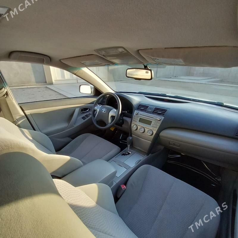 Toyota Camry 2010 - 226 000 TMT - Balkanabat - img 8