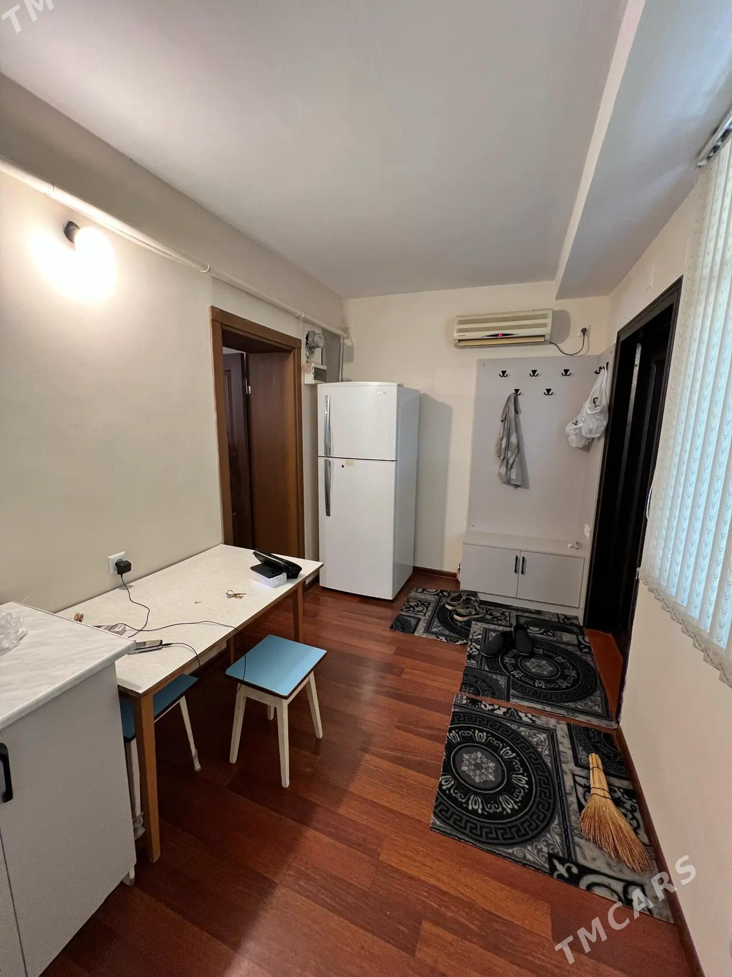 5-Mkr. 2-Komnat. Kwartira - 5 мкр - img 4