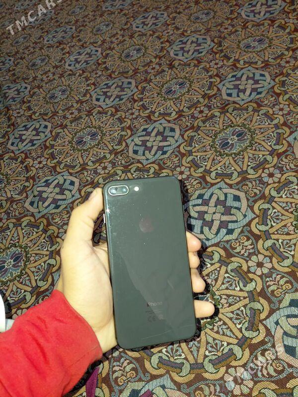 iPhone 8+ - Gurbansoltan Eje - img 1