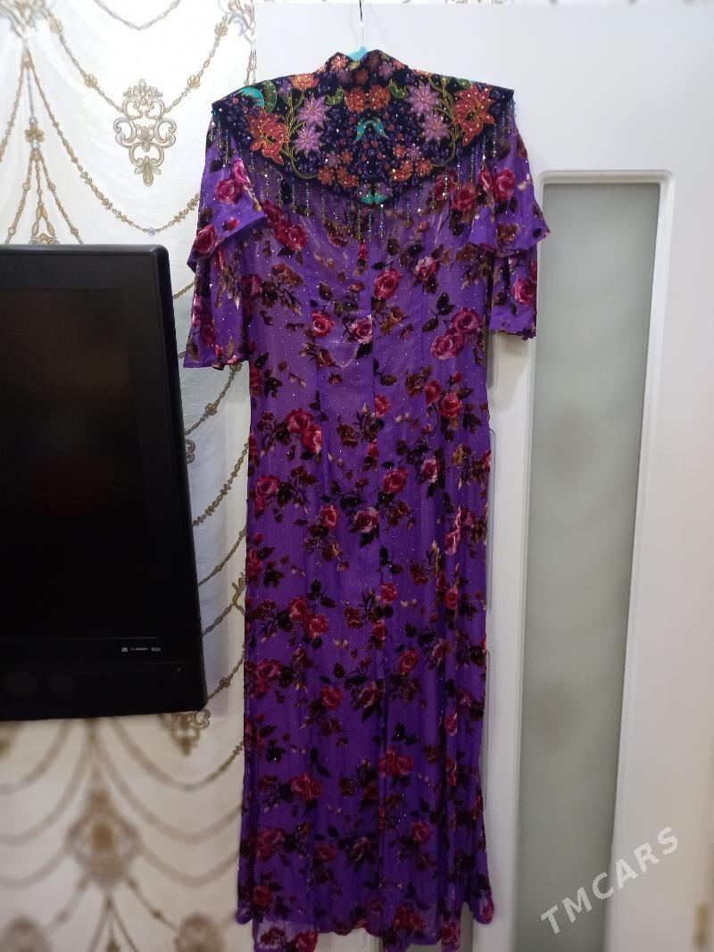 Pombarhyt gaşly - Howdan "W" - img 1