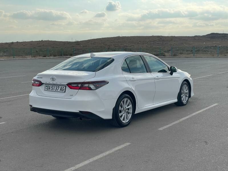 Toyota Camry 2022 - 352 000 TMT - Aşgabat - img 9