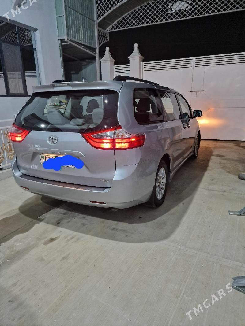 Toyota Sienna 2020 - 430 000 TMT - Ашхабад - img 5