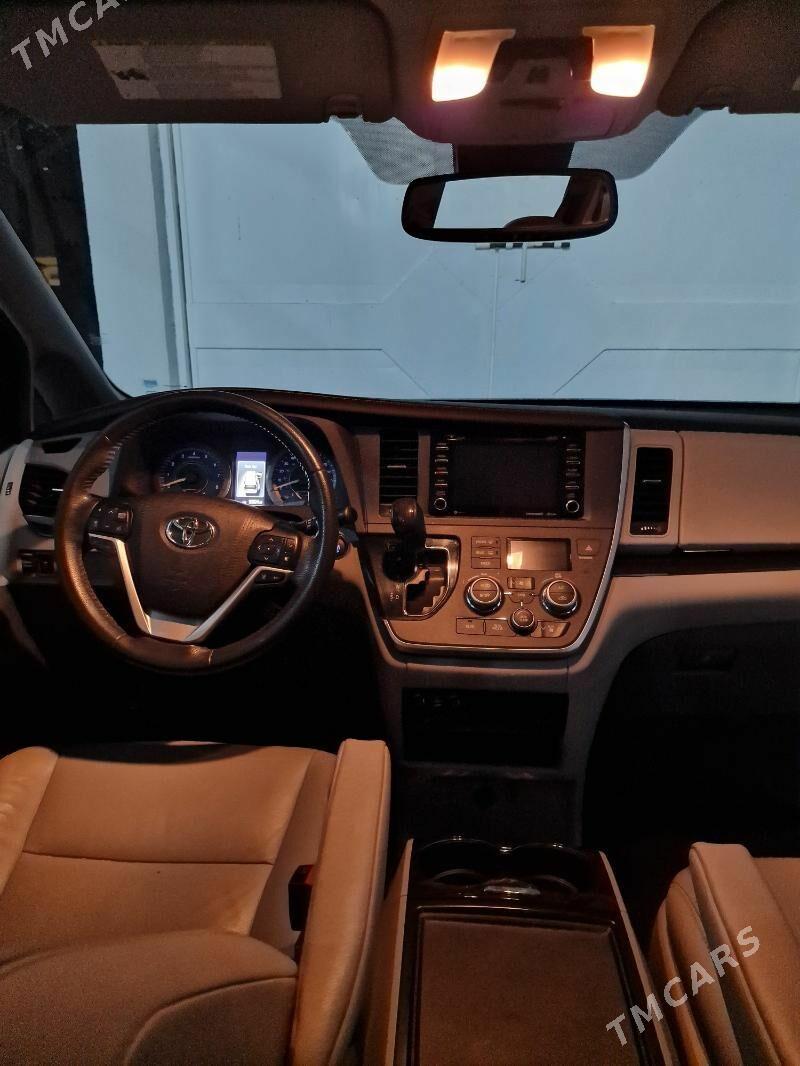 Toyota Sienna 2020 - 430 000 TMT - Ашхабад - img 7