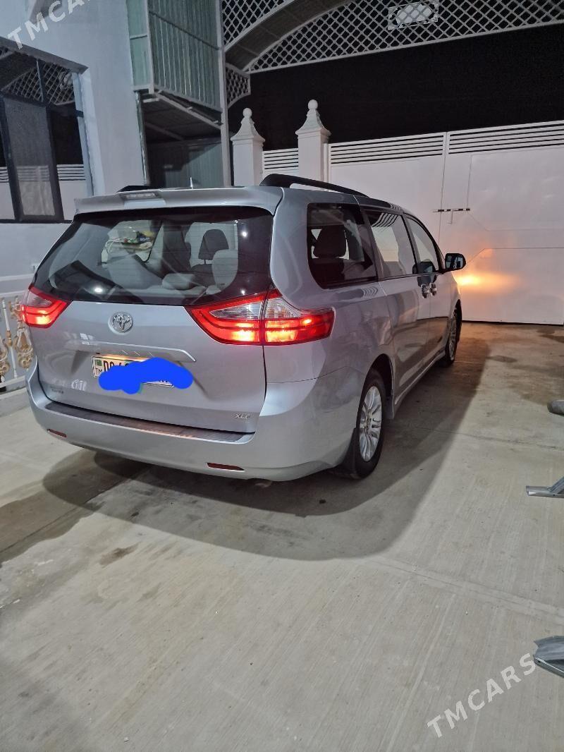 Toyota Sienna 2020 - 430 000 TMT - Ашхабад - img 3