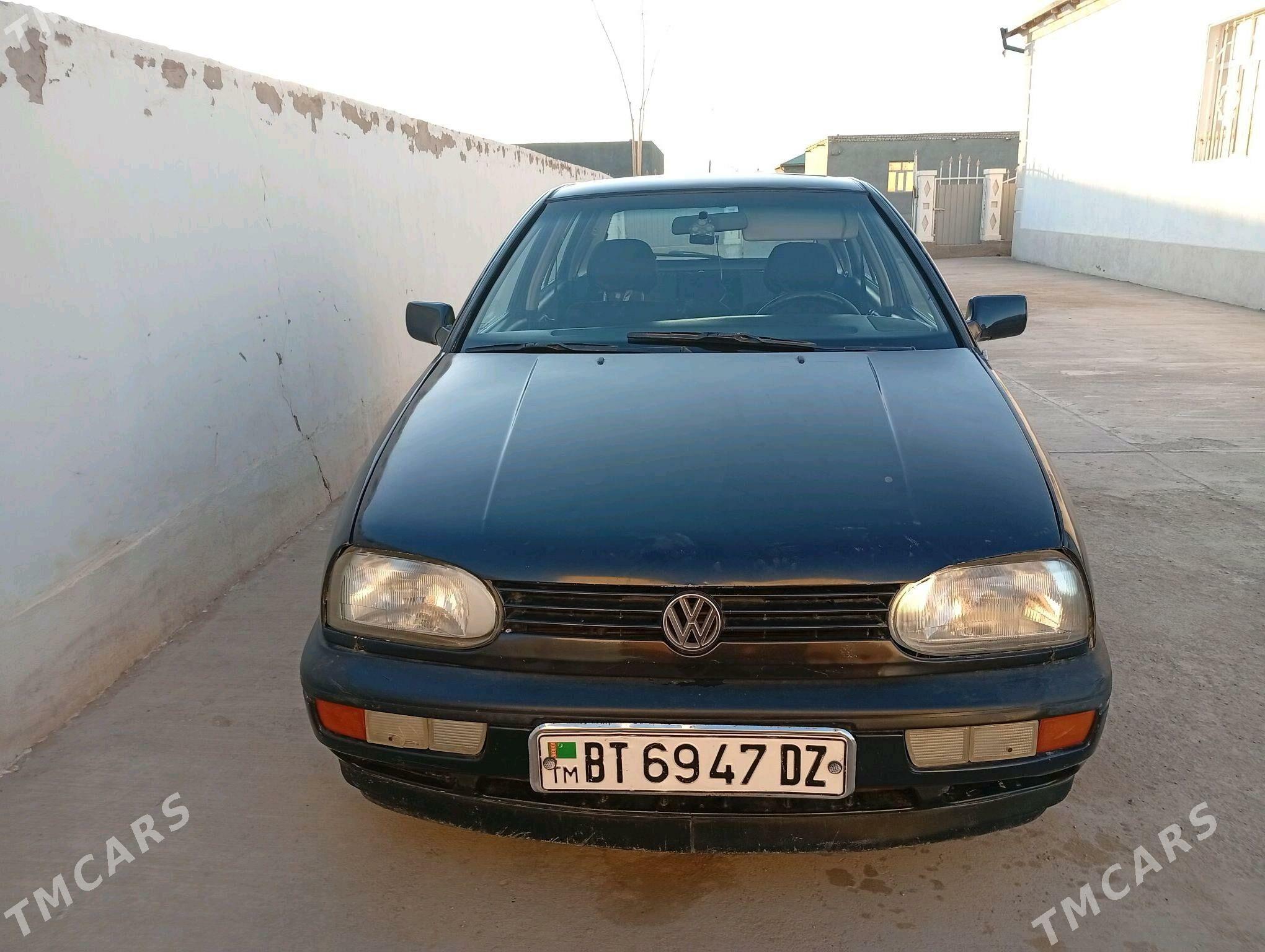 Volkswagen Golf 1993 - 26 000 TMT - Daşoguz - img 1
