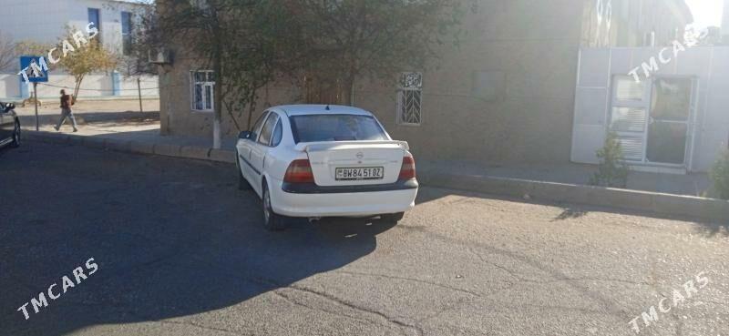 Opel Vectra 1997 - 60 000 TMT - Дашогуз - img 4