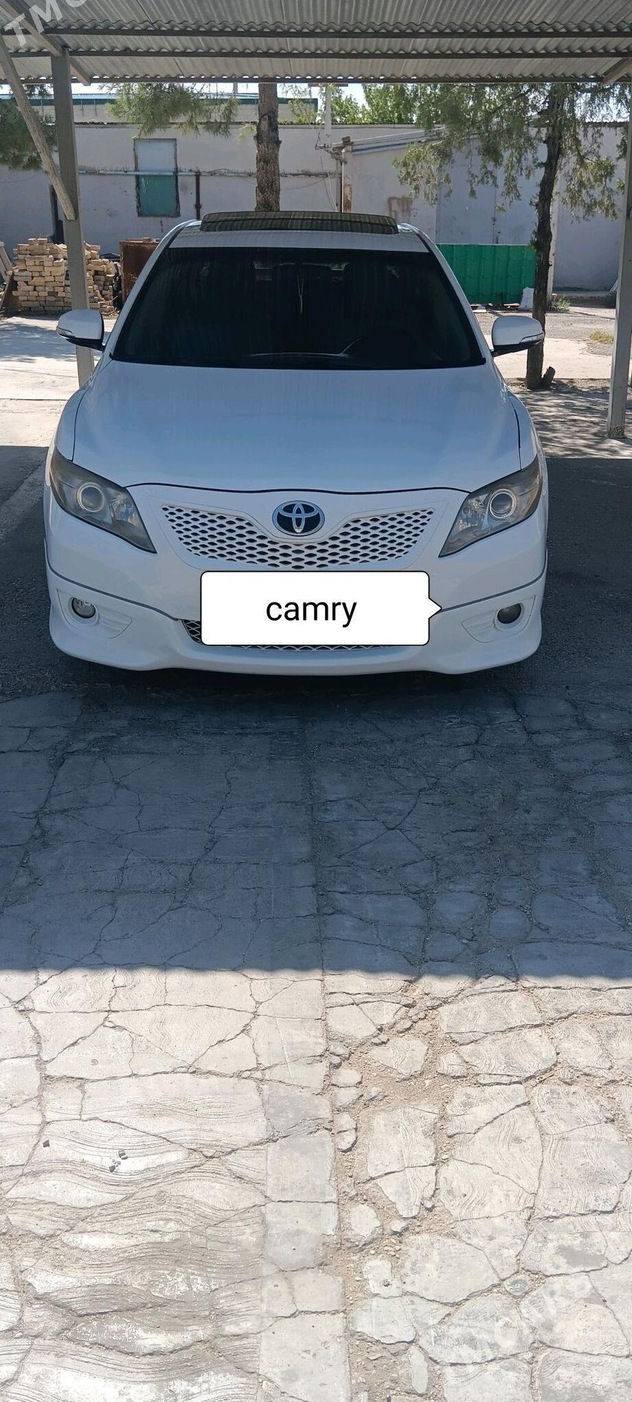 Toyota Camry 2011 - 180 000 TMT - Балканабат - img 1