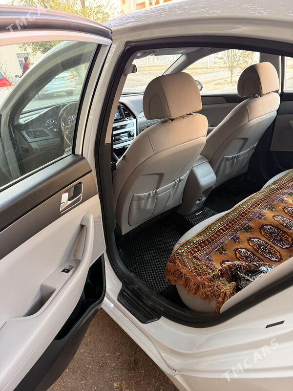 Hyundai Sonata 2015 - 197 000 TMT - 1 мкр - img 4