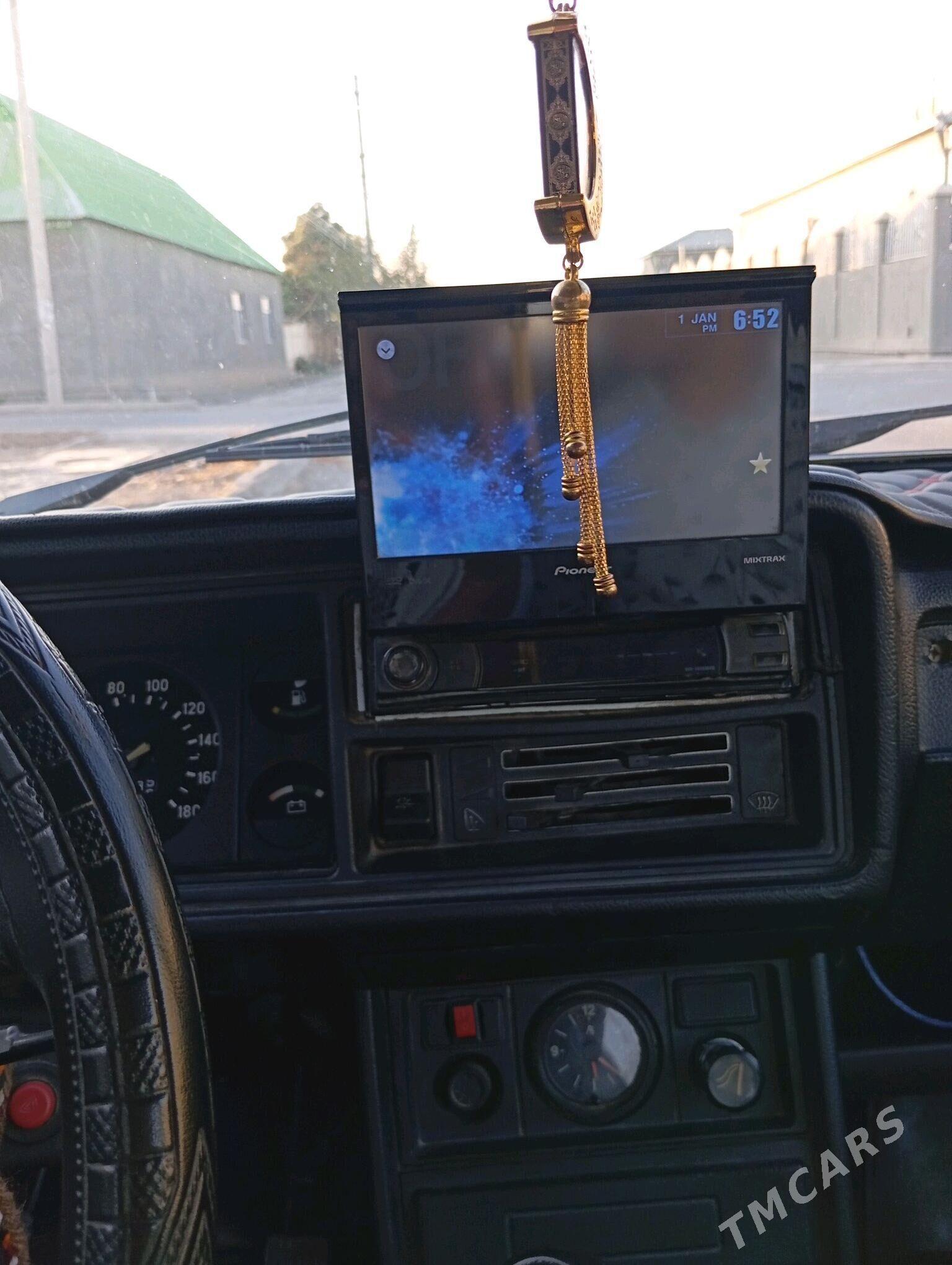 Lada 2107 2011 - 55 000 TMT - Бузмеин - img 5