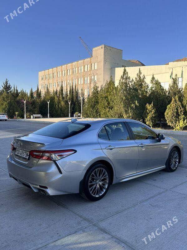 Toyota Camry 2018 - 320 000 TMT - Balkanabat - img 3