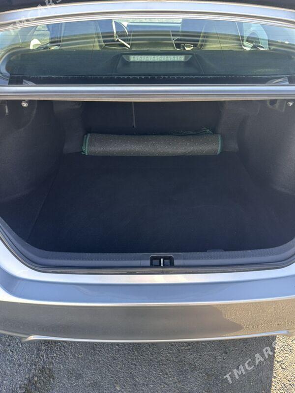 Toyota Camry 2018 - 320 000 TMT - Balkanabat - img 4