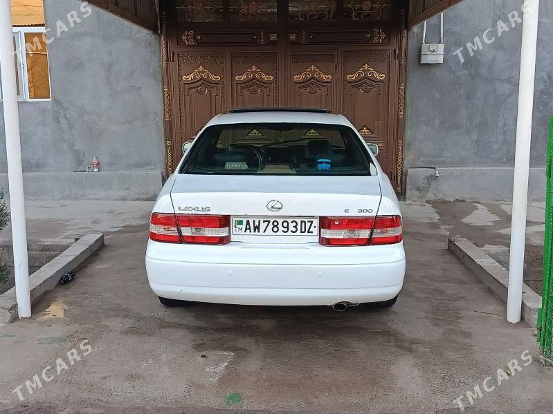 Lexus ES 300 2000 - 130 000 TMT - Кёнеургенч - img 3