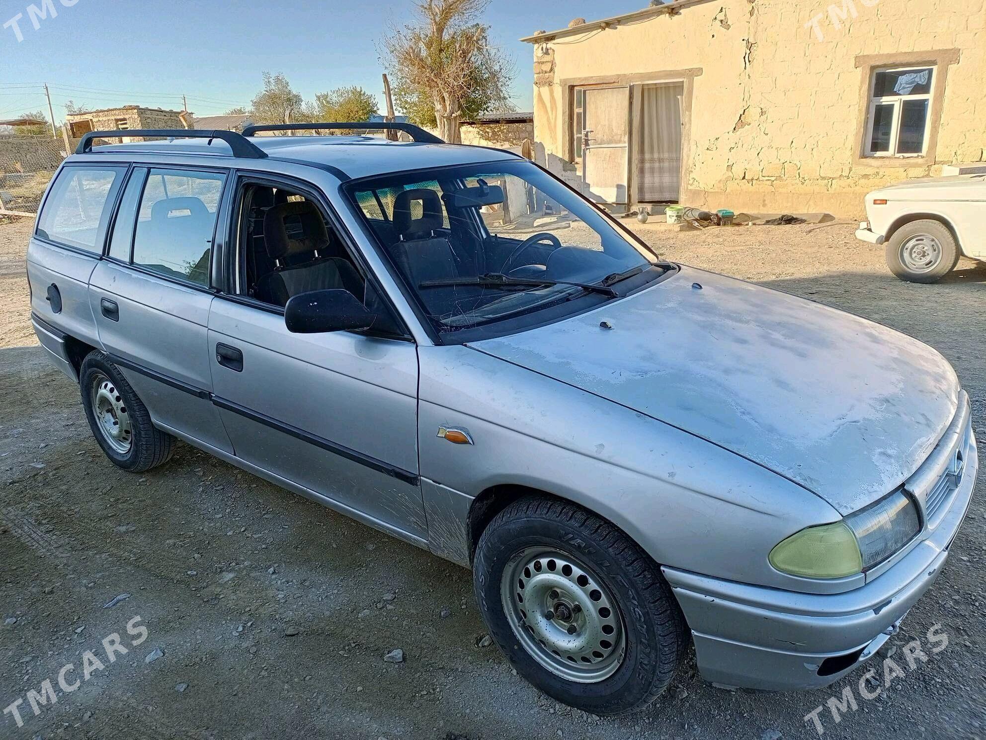 Opel Astra 1997 - 35 000 TMT - Gyzylarbat - img 4