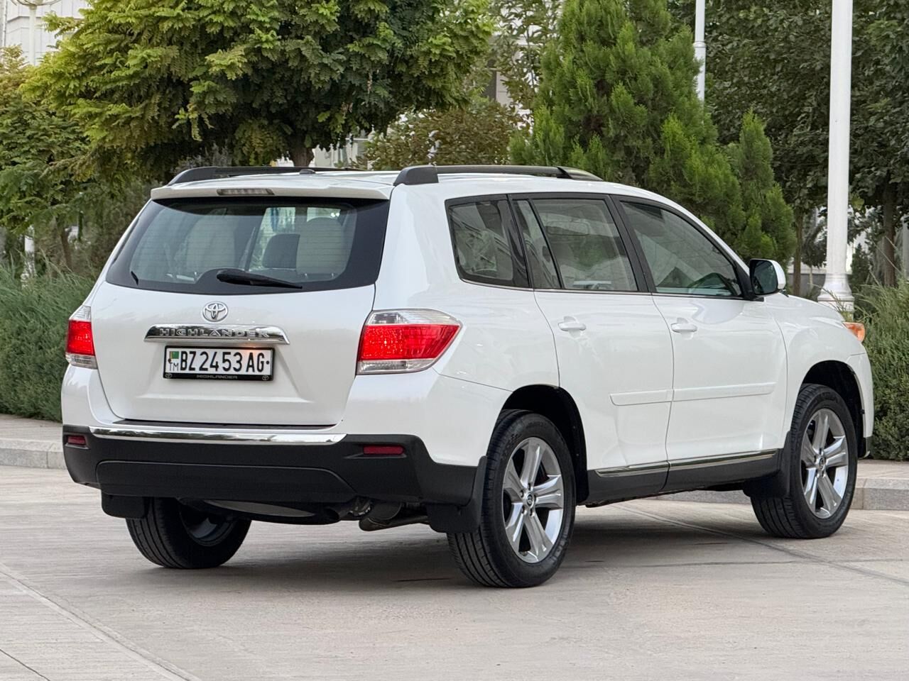 Toyota Highlander 2011 - 328 000 TMT - Ашхабад - img 4