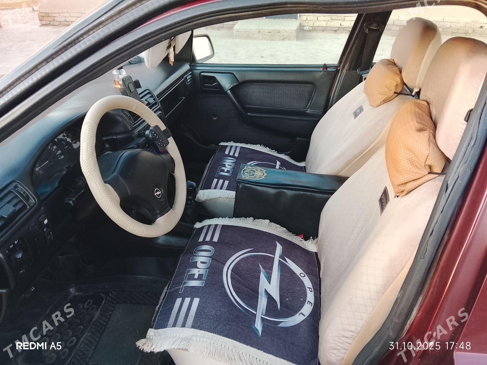 Opel Vectra 1991 - 37 000 TMT - Гороглы (Тагта) - img 8