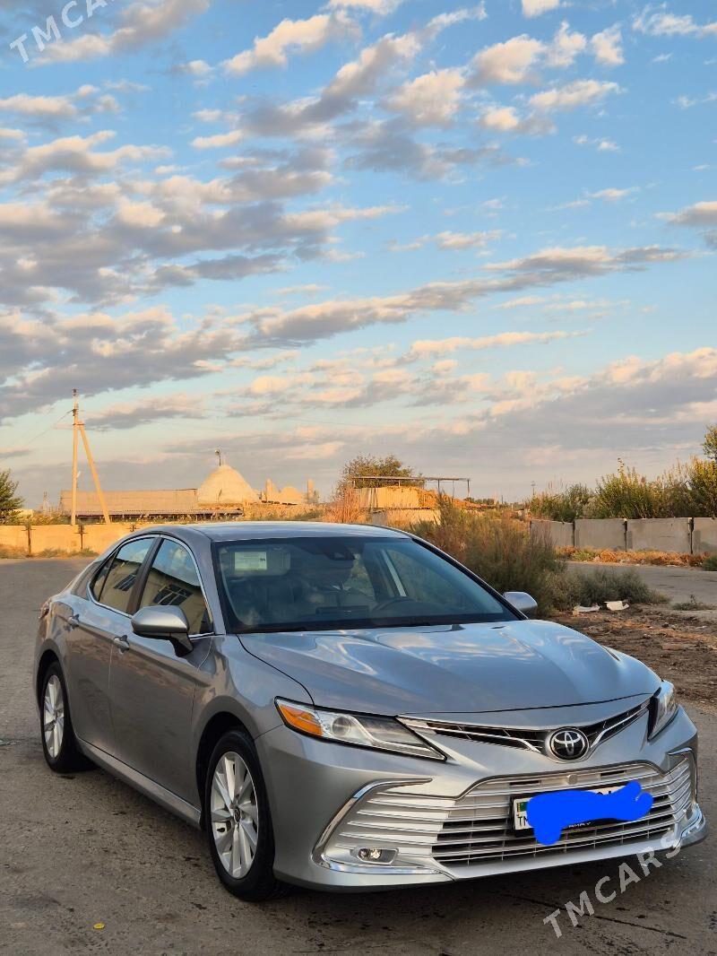 Toyota Camry 2021 - 320 000 TMT - Туркменабат - img 10