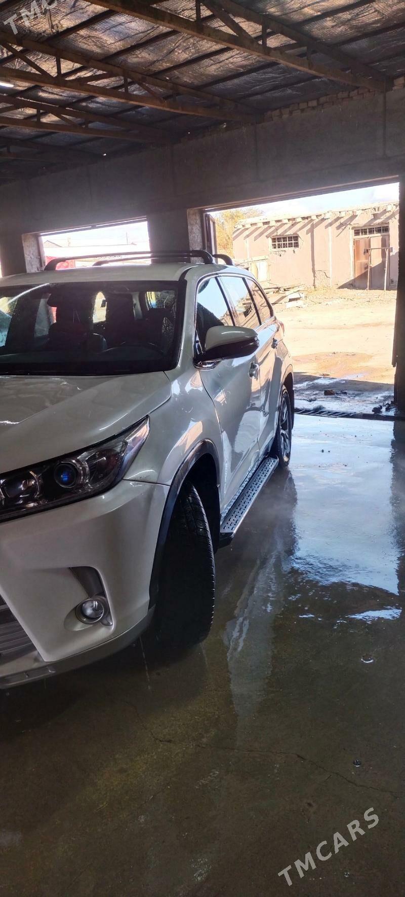 Toyota Highlander 2019 - 500 000 TMT - Daşoguz - img 3