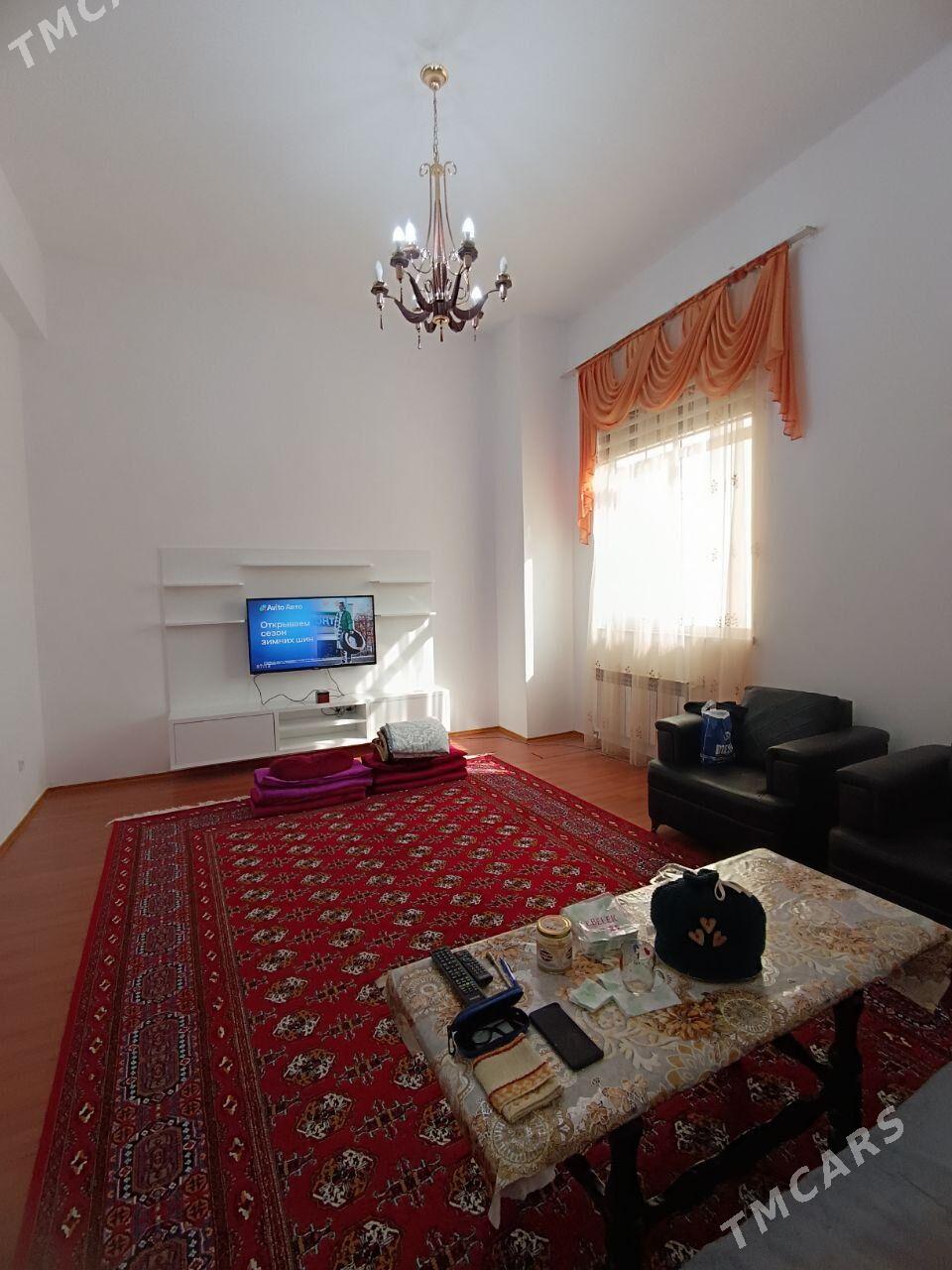 Аренда 3 ком Советская - Sowetskiý köç. (Garaşsyzlyk şaýoly) - img 6