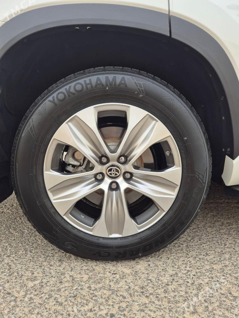 Toyota Highlander 2020 - 520 000 TMT - Aşgabat - img 10
