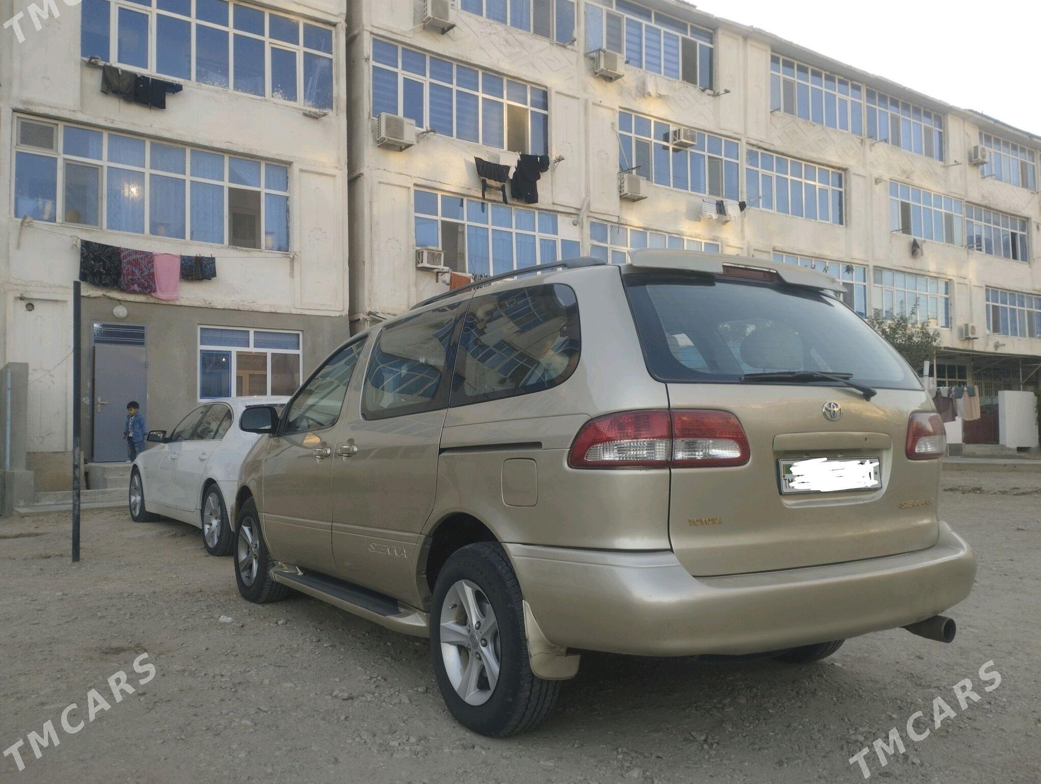 Toyota Sienna 2000 - 165 000 TMT - Балканабат - img 7