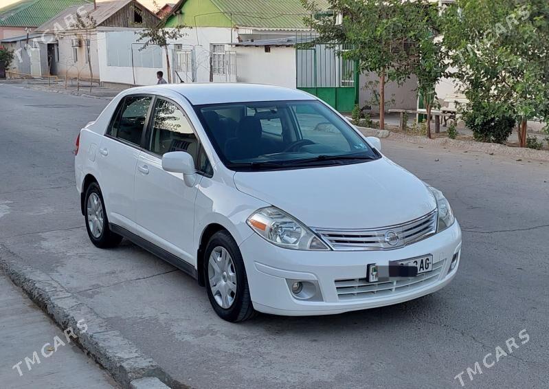 Nissan Versa 2010 - 139 000 TMT - Бузмеин - img 4