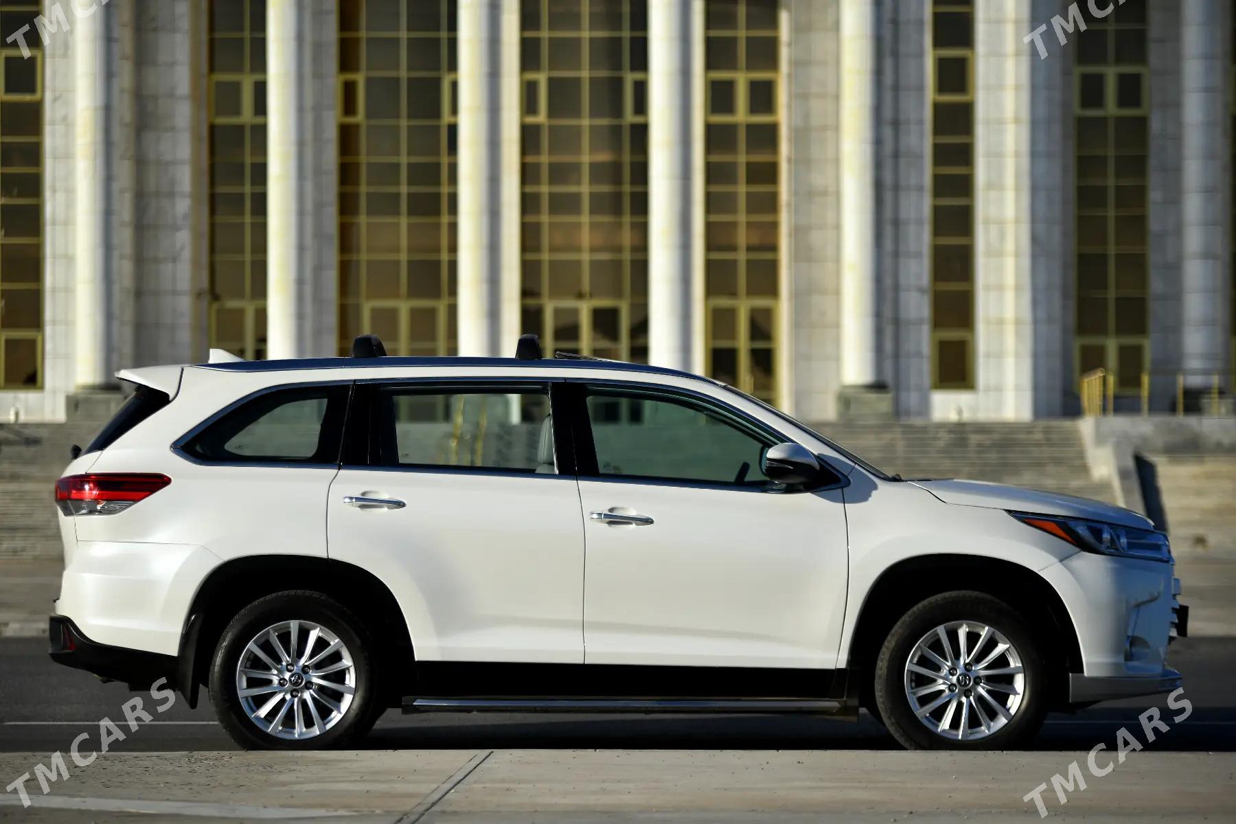 Toyota Highlander 2019 - 500 000 TMT - Daşoguz - img 4