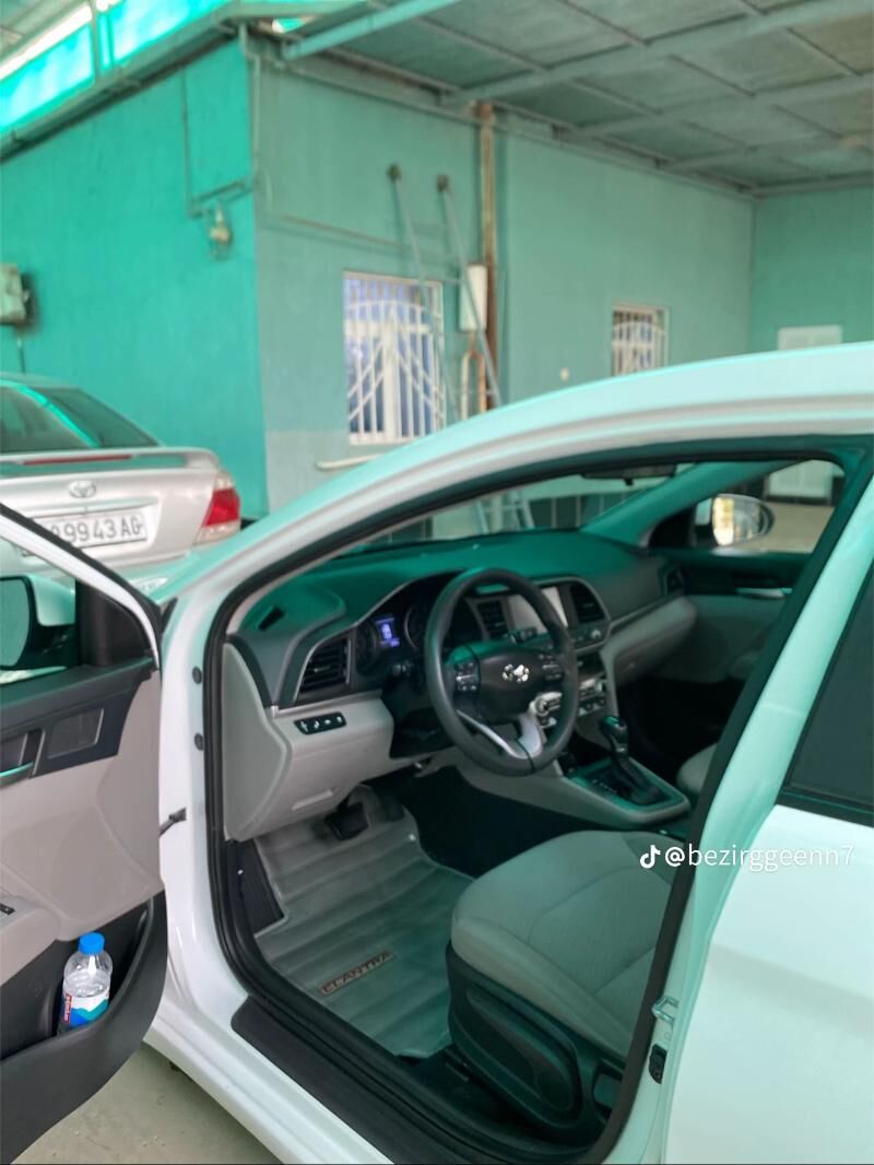 Hyundai Elantra 2020 - 225 000 TMT - Aşgabat - img 3