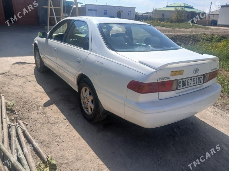 Toyota Camry 2001 - 135 000 TMT - Daşoguz - img 2