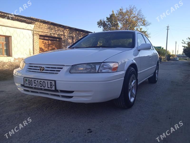 Toyota Camry 1997 - 130 000 TMT - Дянев - img 3